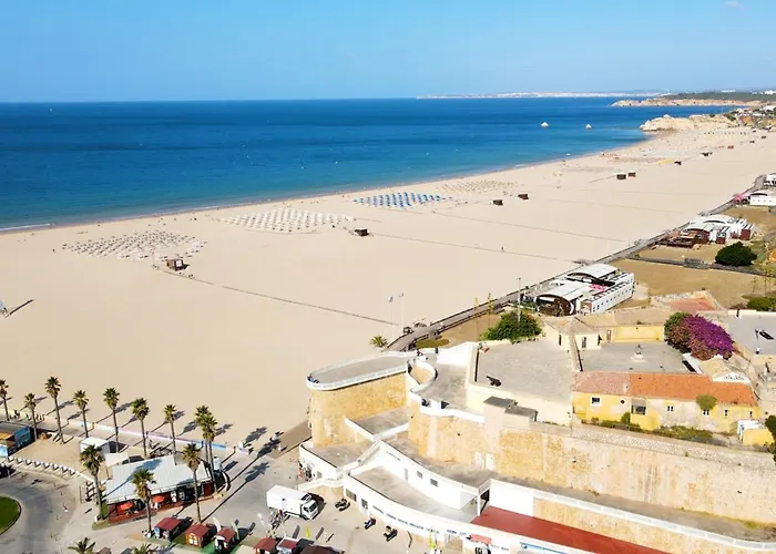 Rocha Premium By Algest * Portimao