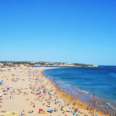 Rocha Premium By Algest דירה